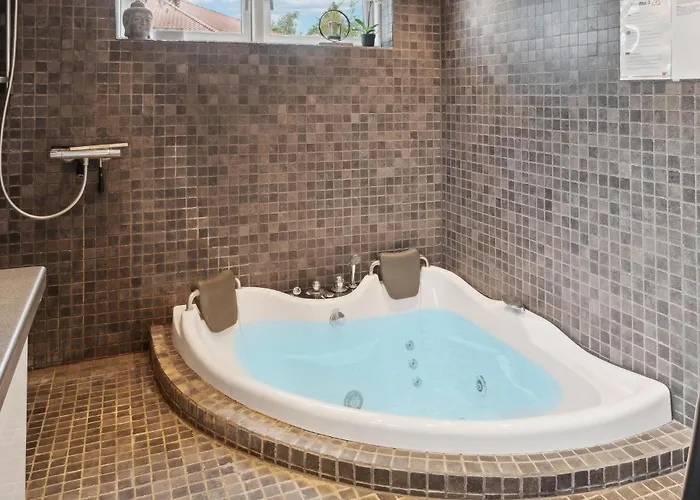 Gorgeous In Vaeggerlose With Sauna *