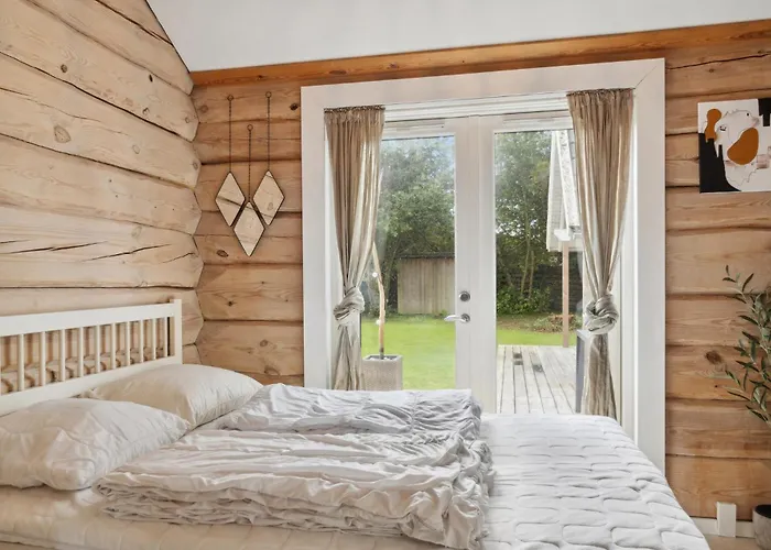 Nyaraló Gorgeous In Vaeggerlose With Sauna Bøtø By